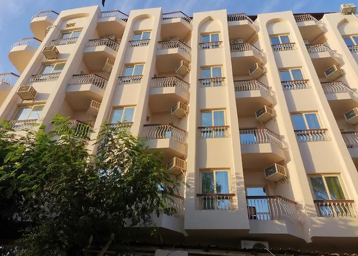 Golden Rose Hostel Hurgada