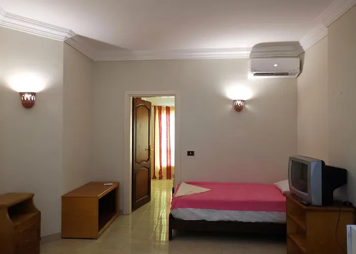 Golden Rose Hostel