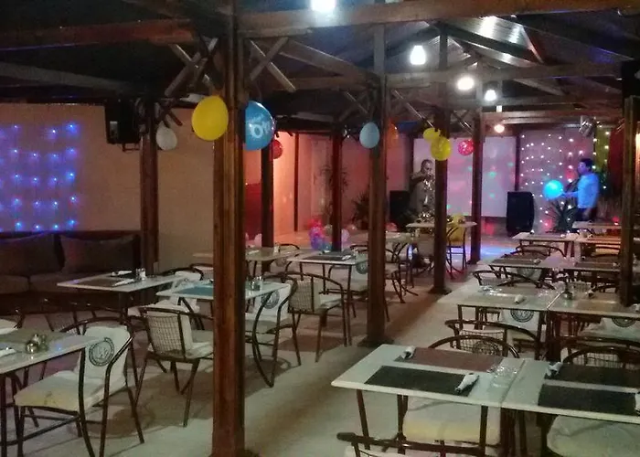 Golden Rose Hostel