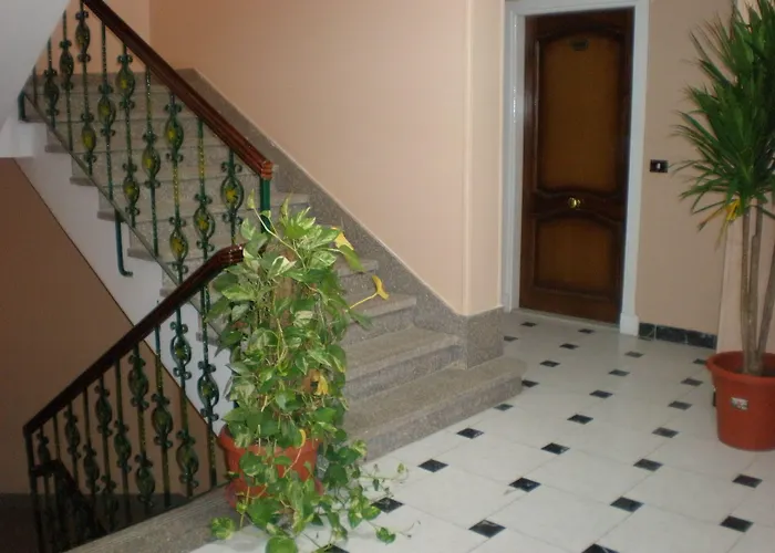Hostel Golden Rose