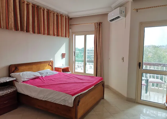 Hostel Golden Rose